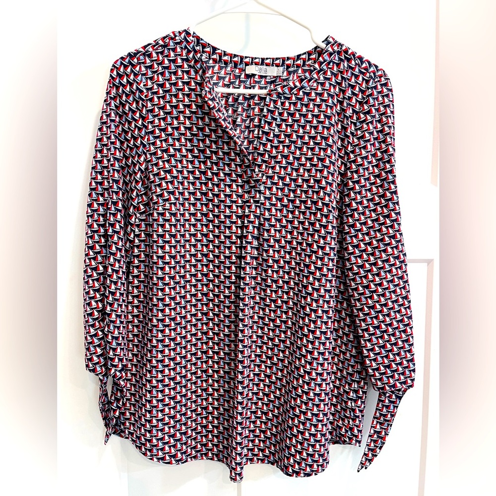 Dalia long sleeve sailboat blouse size small